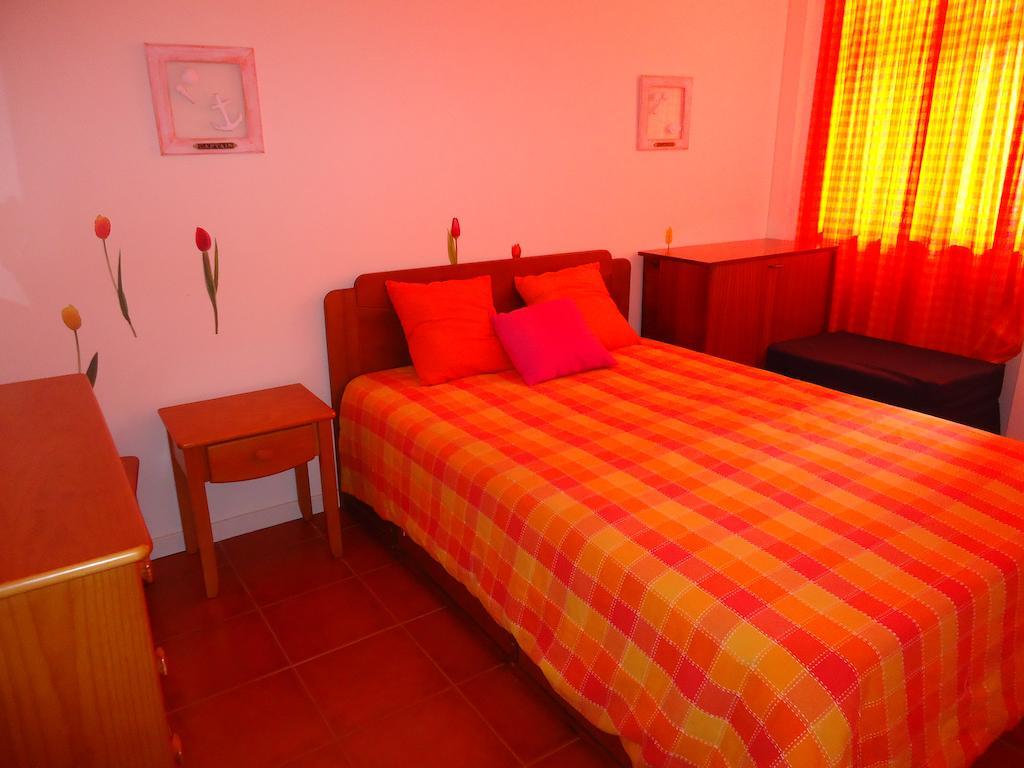 Apartamentos Varandas da Rocha Portimão Quarto foto
