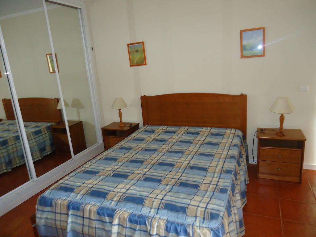 Apartamentos Varandas da Rocha Portimão Quarto foto