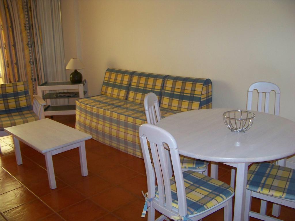 Apartamentos Varandas da Rocha Portimão Quarto foto